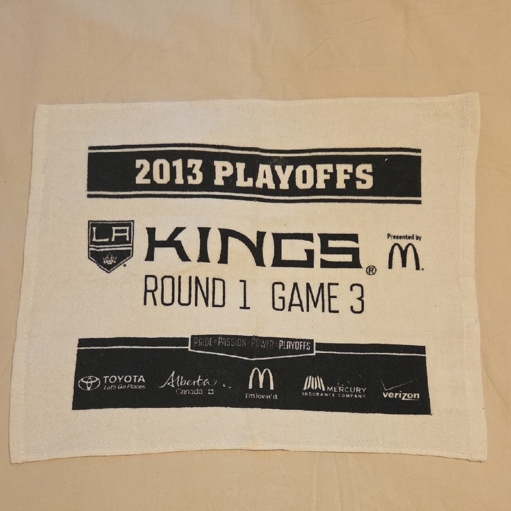 2013 L.A. Kings Playoff Rally Towel